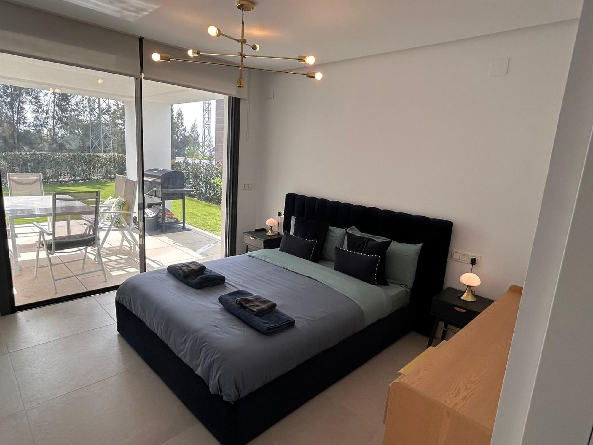 Modern Garden By Cabopino Golf Apartment *