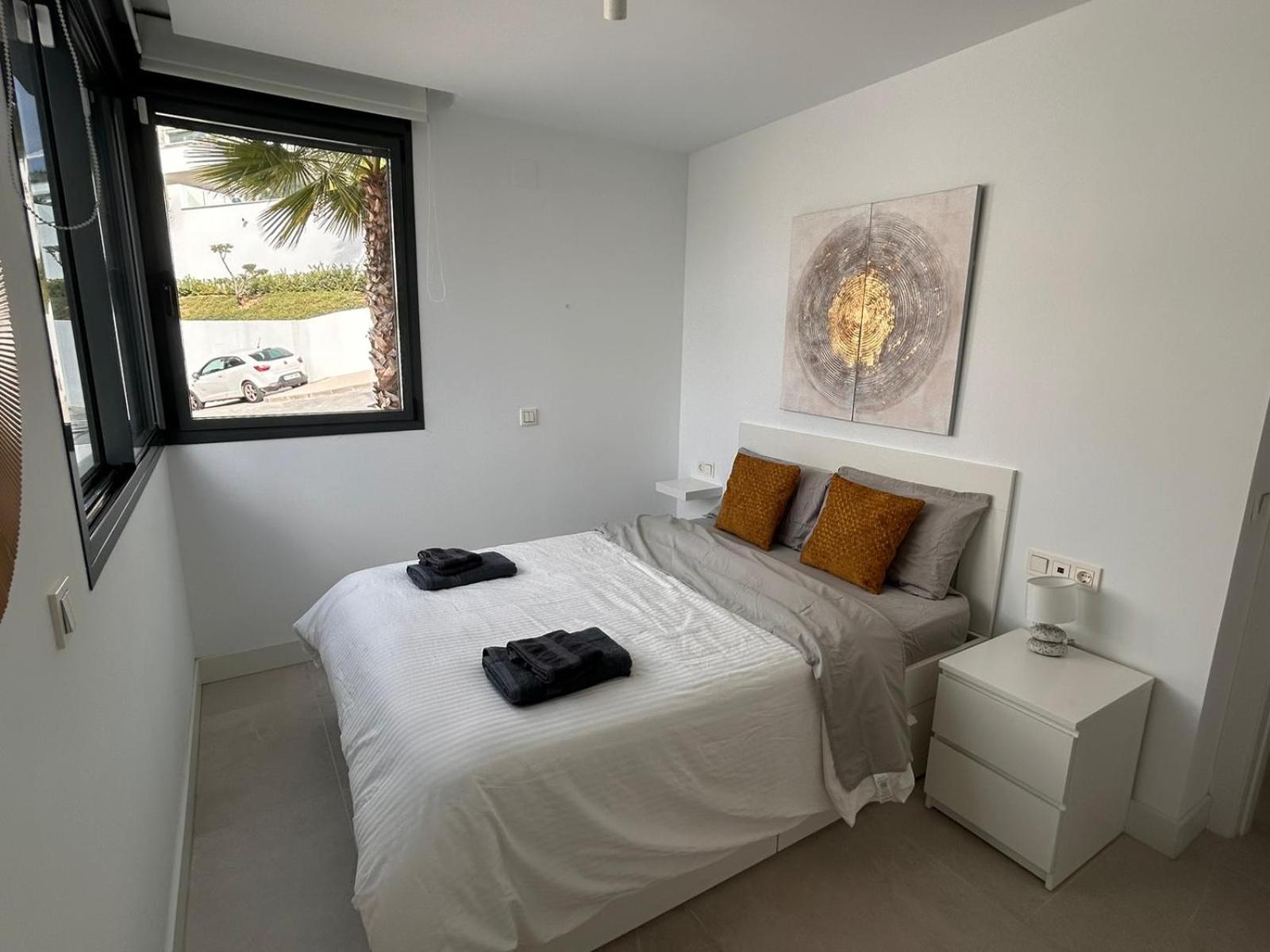 Modern Garden By Cabopino Golf *